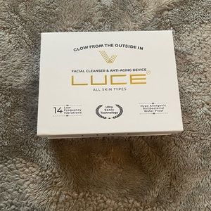 🌿NEW!! Luce Facial Cleanser